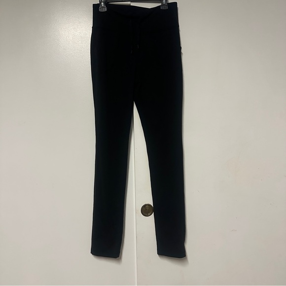 LULULEMON Black Foldover Waist Drawstring Slim Leg Fitness Yoga Pant Size 10T - Picture 1 of 9